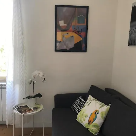 Apartment In The Medieval Village Near Trasimeno Lake