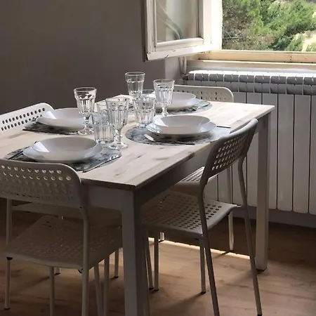 Apartment In The Medieval Village Near Trasimeno Lake